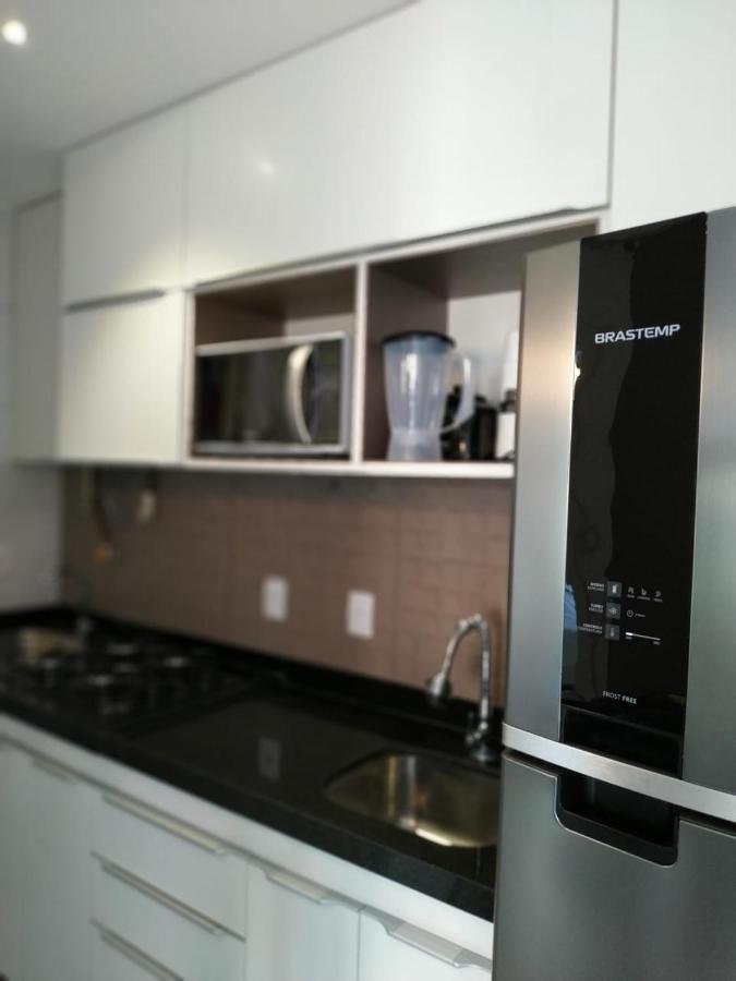 Flat Terreo Muro Alto Clube Com Sala Reversivel Segundo *