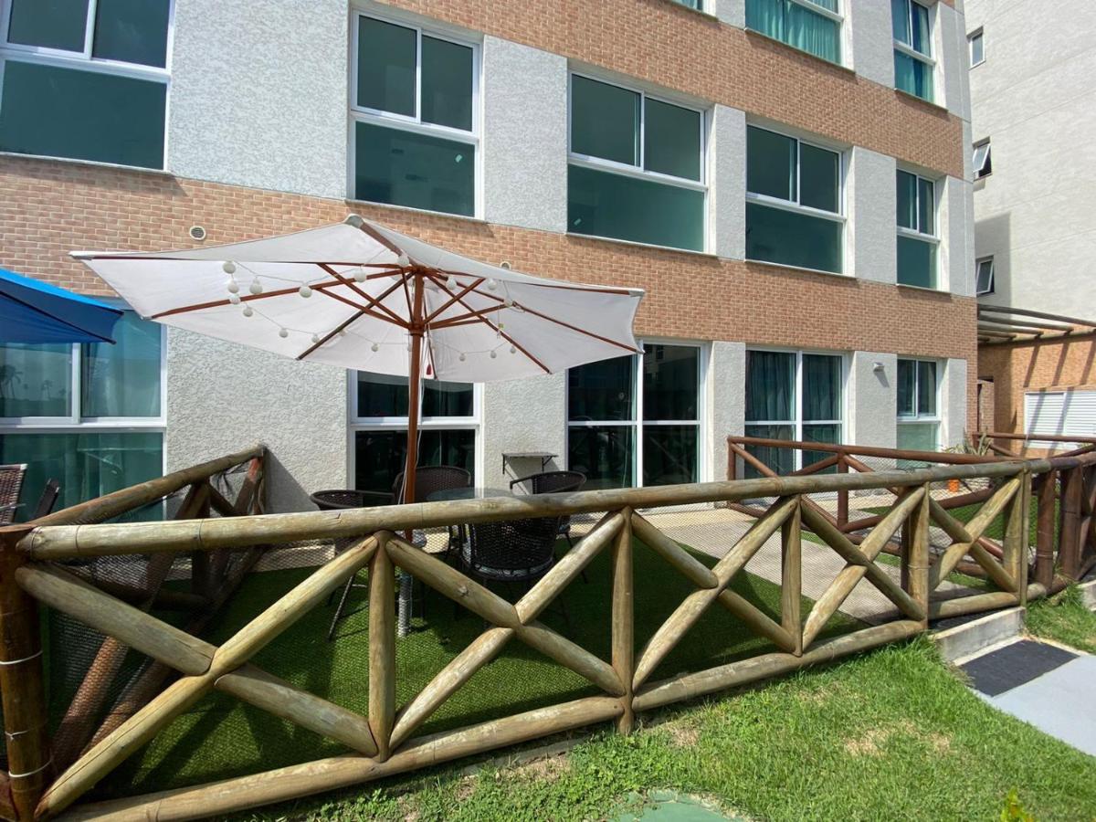 Apartment Flat Terreo Muro Alto Clube Com Sala Reversivel Segundo