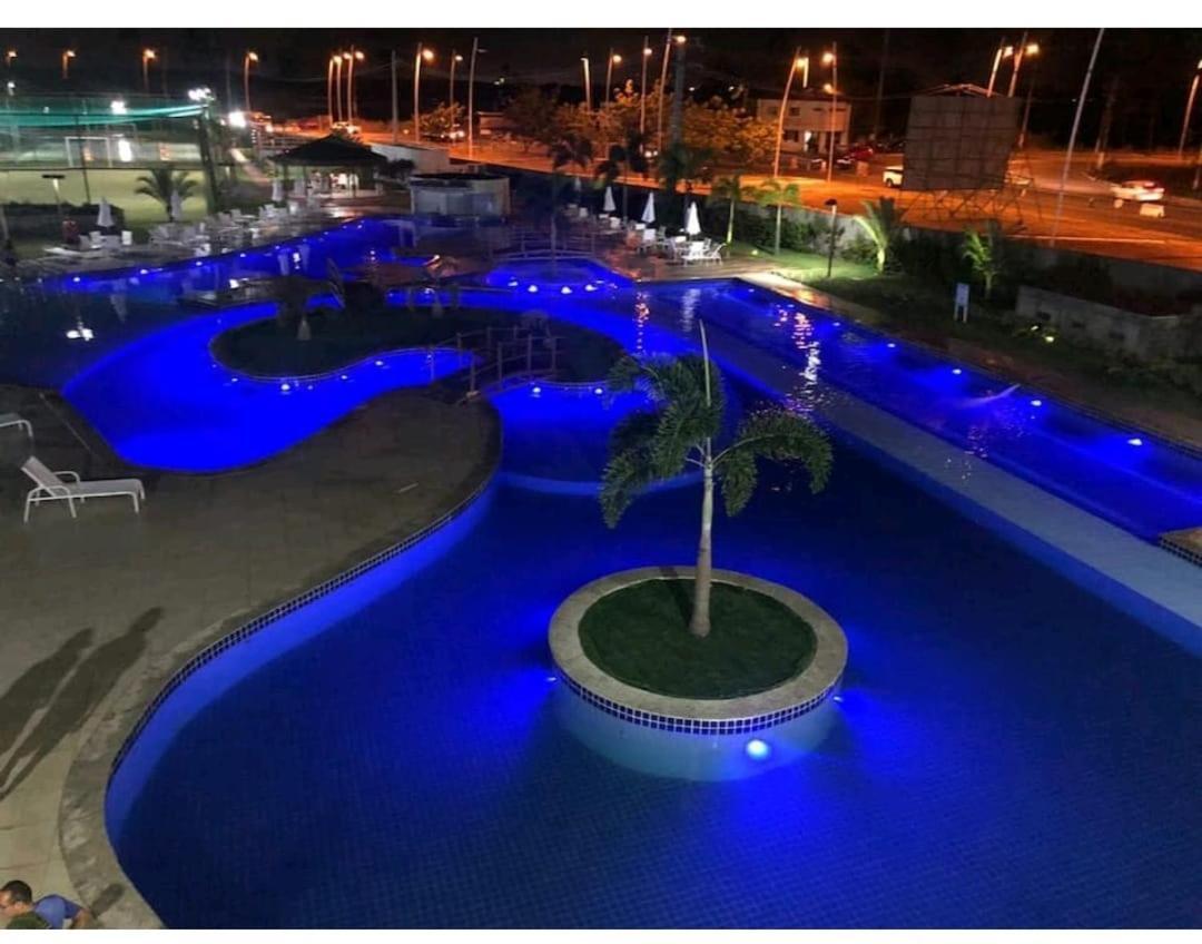 Apartment Flat Terreo Muro Alto Clube Com Sala Reversivel Segundo